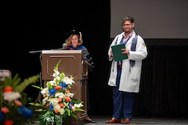 Nursing Alum Wins Prestigious Award